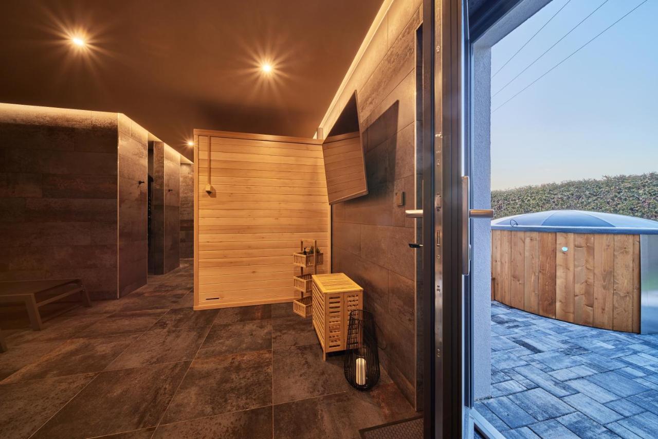 B-Arak Wellness Domek Pod Horama Mladé Buky エクステリア 写真